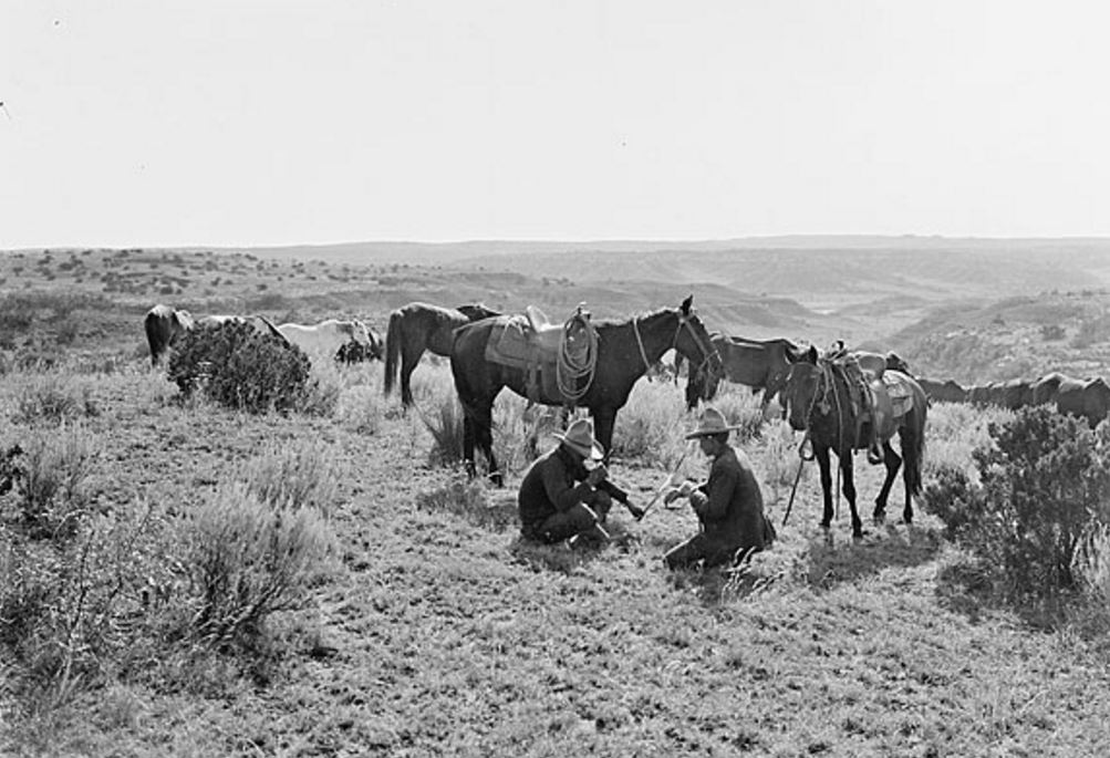 Cowboys in Matador Range, Texas in 1909. Erwin E. Smith