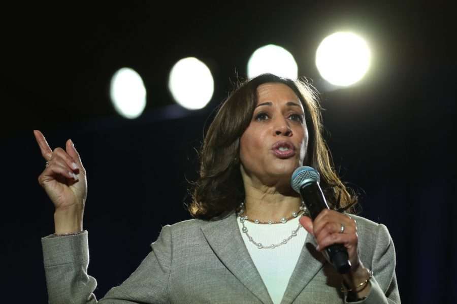 Kamala Harris Is Triangulating on Medicare for All