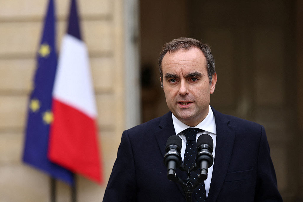 France Is Experiencing a Full-Blown Regime Crisis